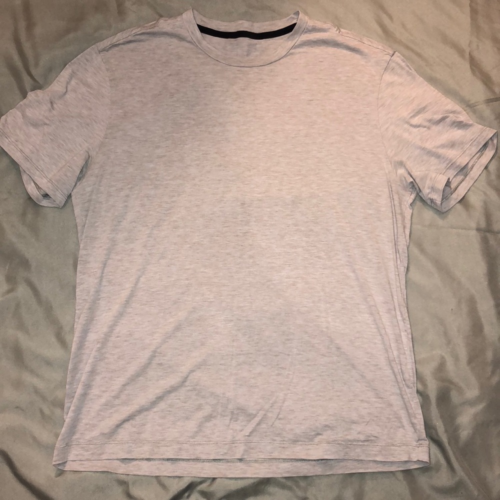 LULULEMON Mens t shirt
